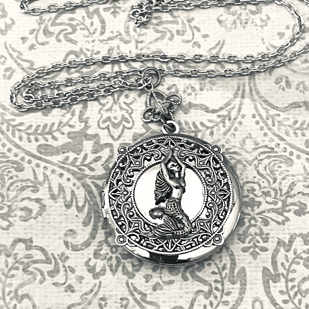 Mermaid Locket. Mermaid Necklace. Vintage Locket Summer Ocean Pendant Antique
